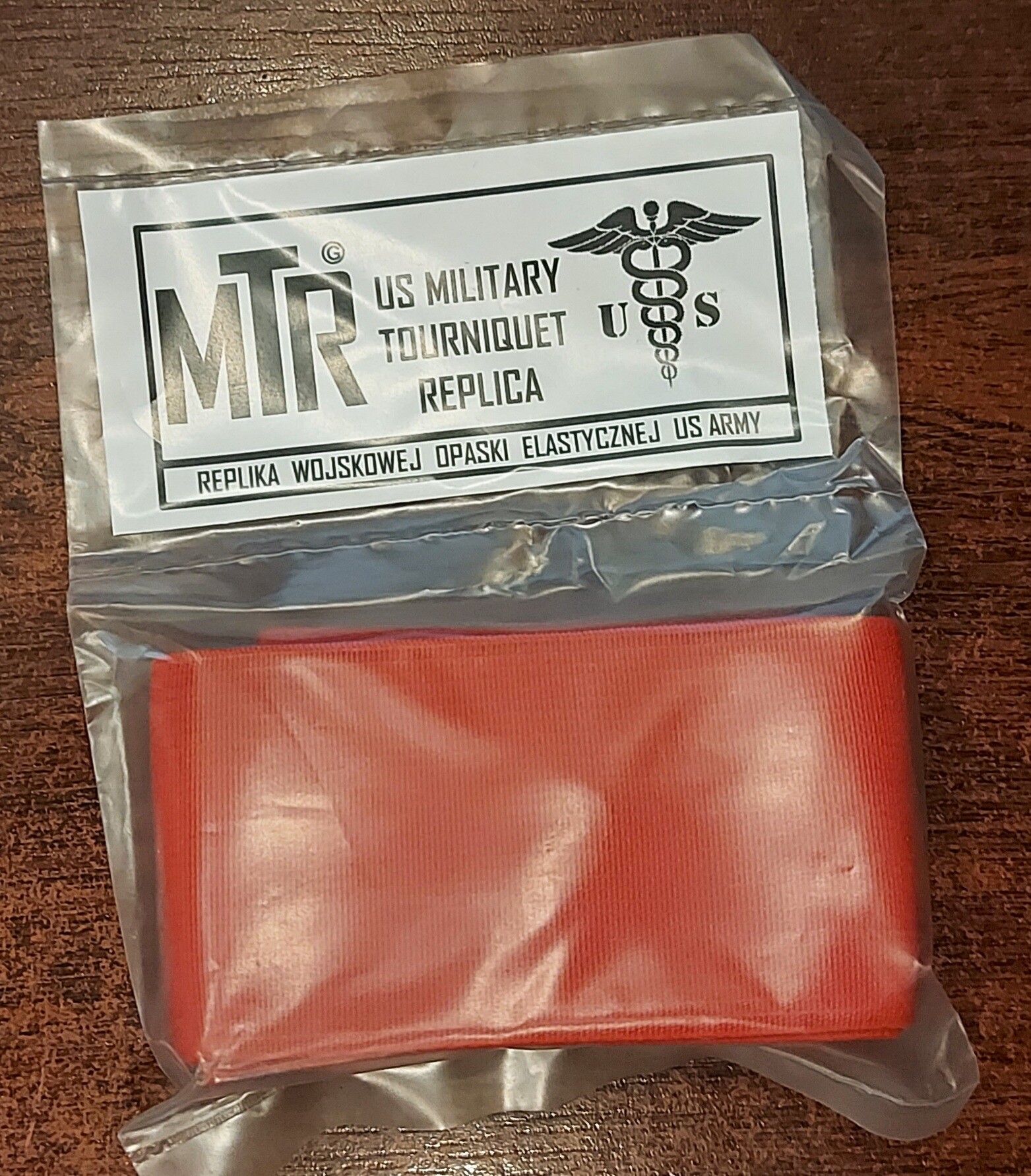 MTR - Replika wojskowej opaski elastycznej  US ARMY - Czerwona