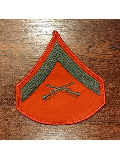 Naszywka - Szewron Lance Corporal - Zielony/Czerwony - Bez rzepu