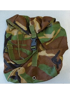 Specialty Defense - Boczna kieszeń do plecaka MOLLE II - Woodland