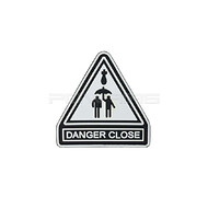 JTG - Naszywka 3D - Danger Close - Biały